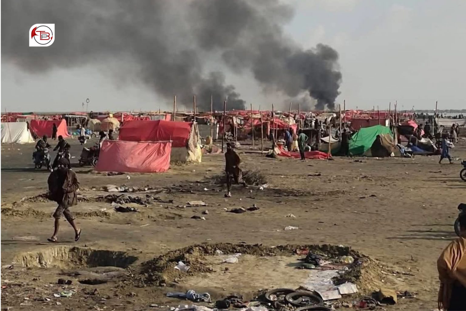 گوادر : کنٹانی پاکستانی پوج ءِ کاروائی، مزدورانی لوگ ءُ تیل مانداشتگ