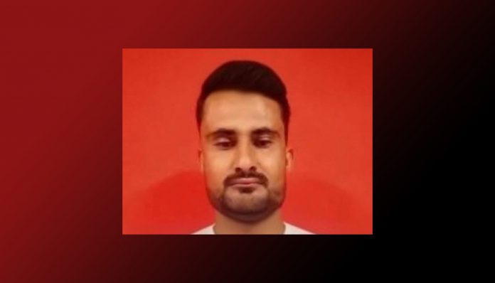 چہ کراچی ائیرپورٹ ءَ ھُزدار ءِ جھمنندیں ورنایے آوار جنگ بیتگ