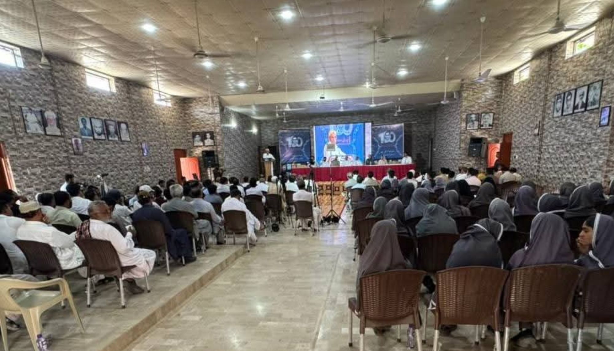 گوادر: بلوچ لبزانک ءِ مزن نامیں شان سید زھور ھاشمی ءِ سدمی بوتن ءِ روچ ءَ دیوان