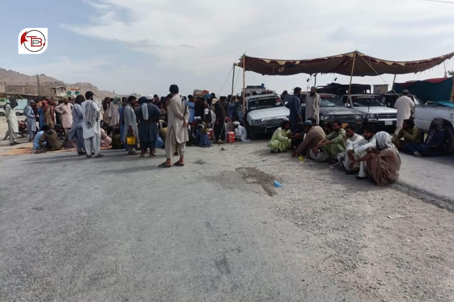 پاکستانی برزی بمباری ءِ ھلاپ ءَ سوراب ءَ زھرشانی، لاش ایر کنگ ءُ شال کراچی ءِ شھدگ بند
