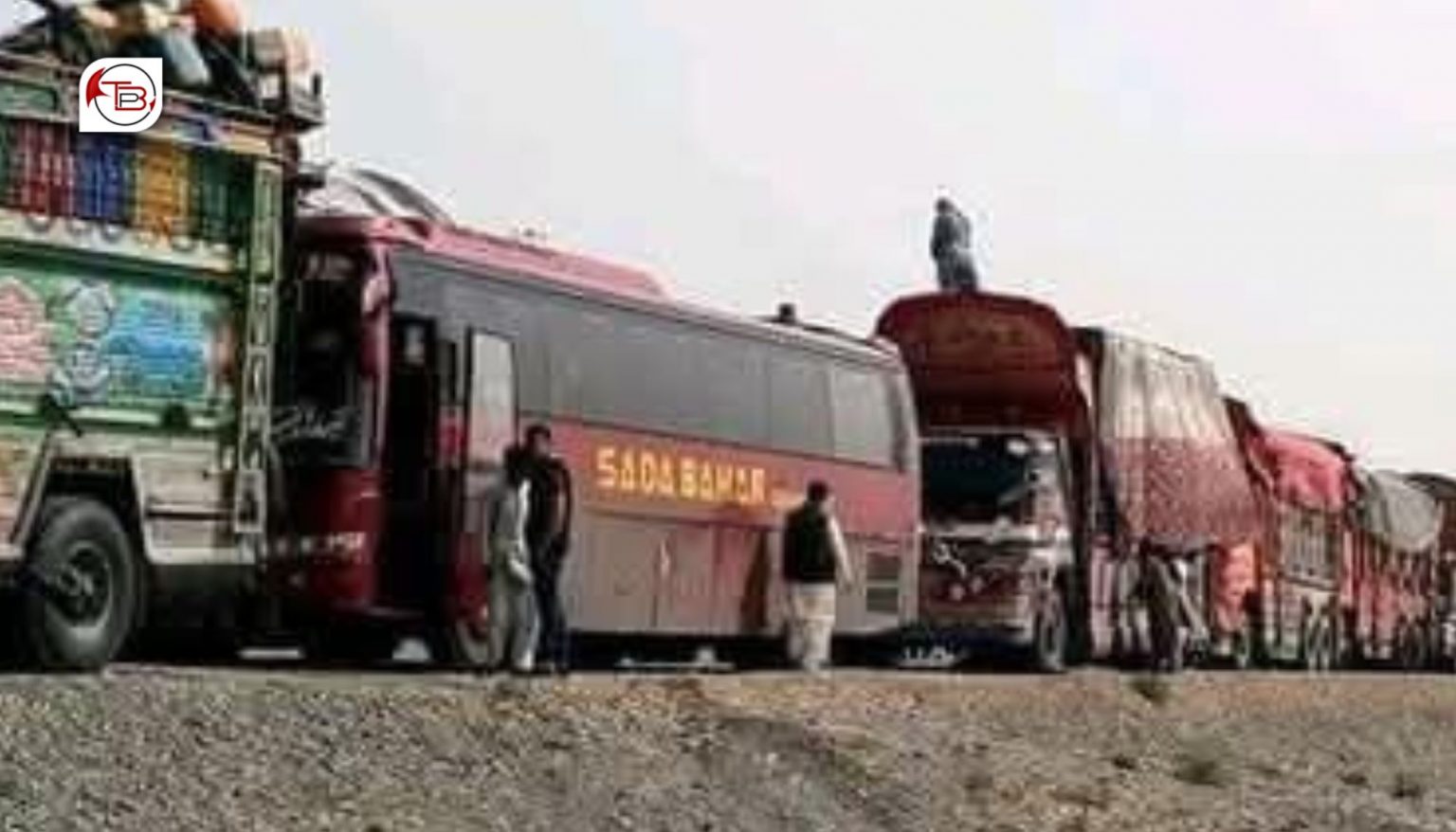 لسبیلہ: فوجی کاروان ءِ سر ءَ اُرش ءَ پد شھدگ بند کنگ بیتگ