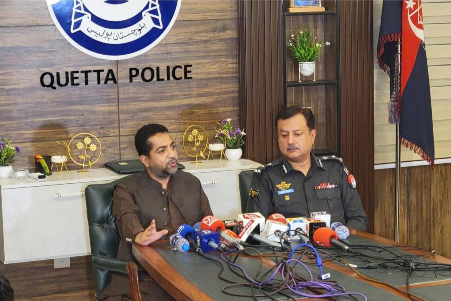 شال : بلوچستان ءَ یک سالے ءِ میان ءَ 60 ھزار ءَ گیش آپریشن کتگ انت ۔ چیف سیکریٹری داکلہ